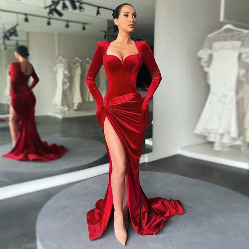 Robe-Longue-Velours-Rouge