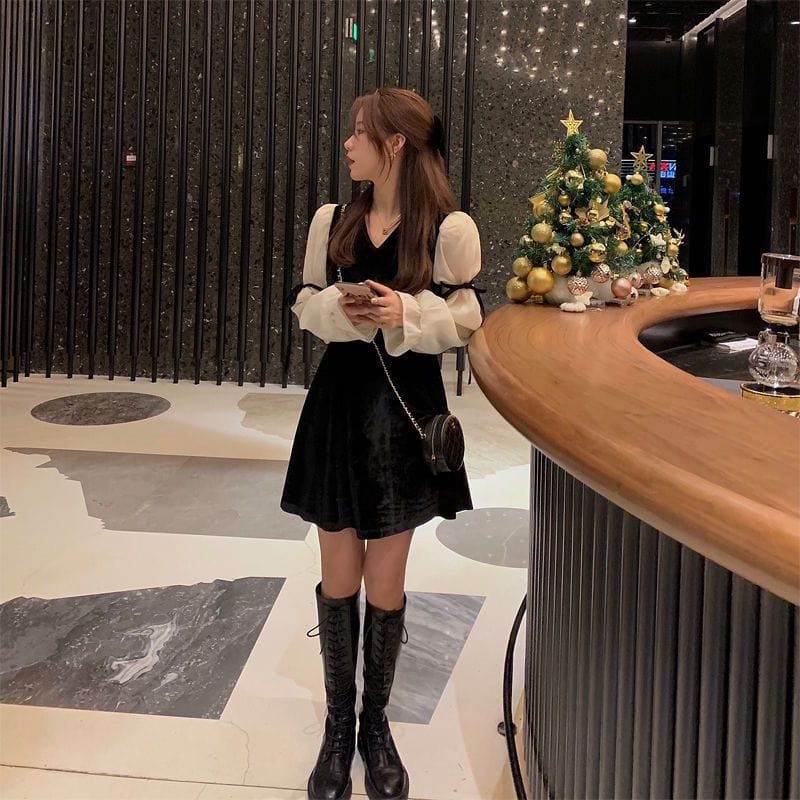Robe-Noir-en-Velour