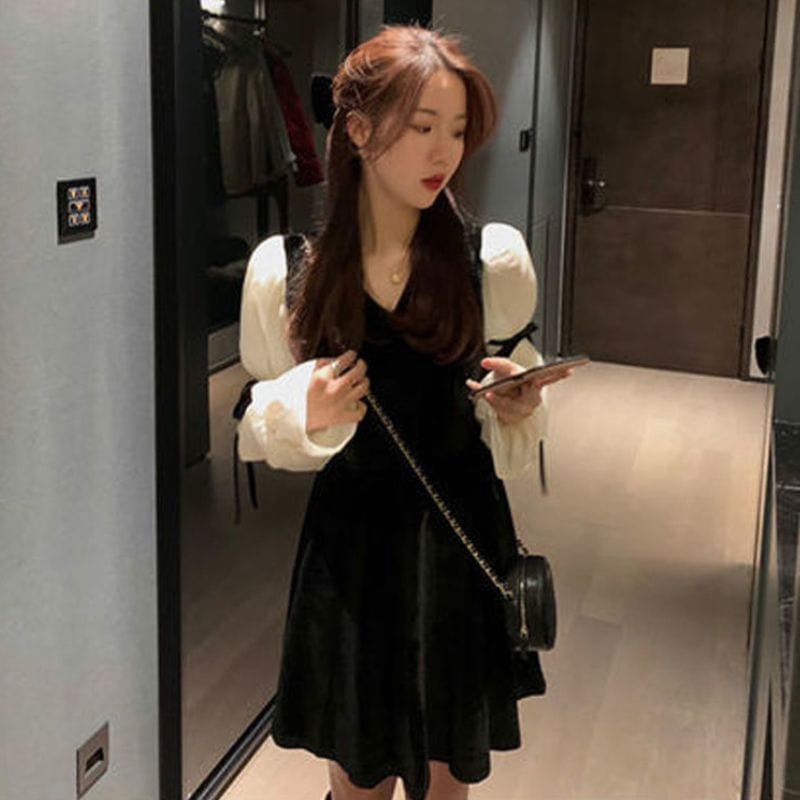 Robe-Noir-en-Velour