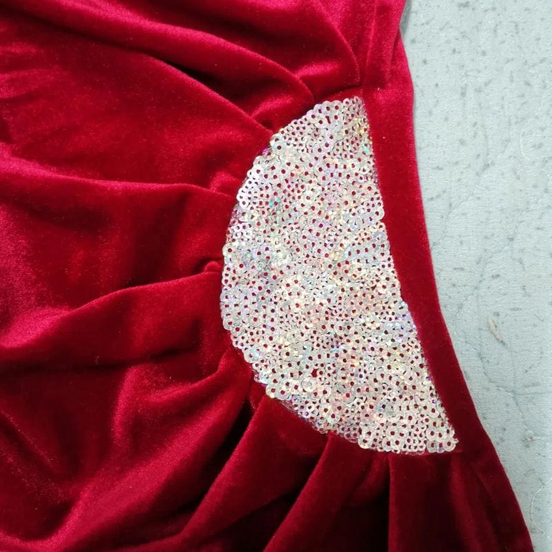 Robe-Rouge-Velour