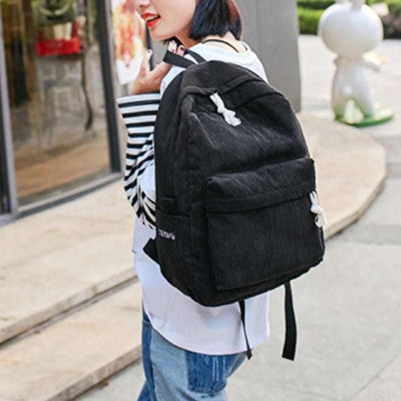 Sac-a-Dos-Velours-Noir