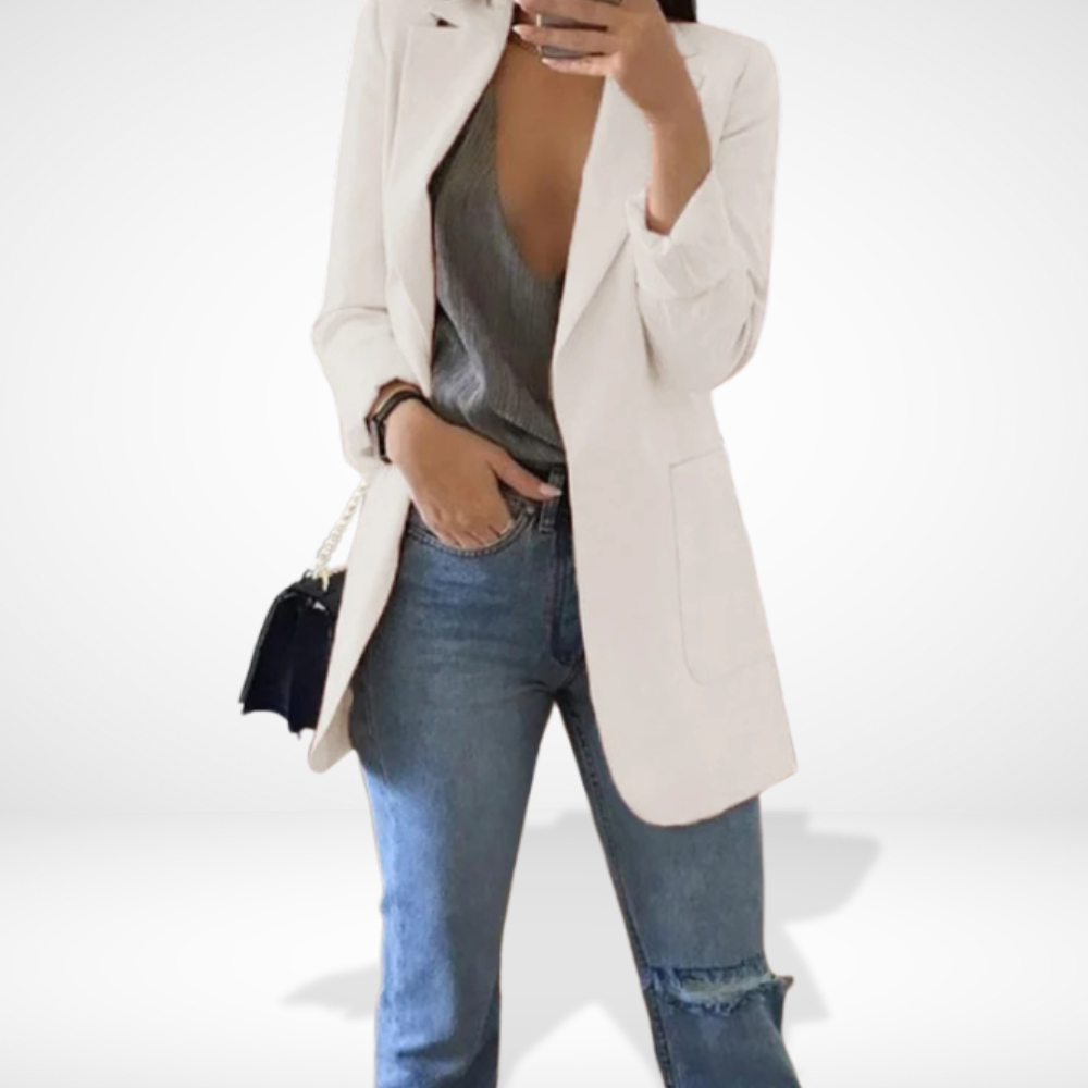 Clara | Chic Blazer Noir Femme avec Poches Pratiques 3