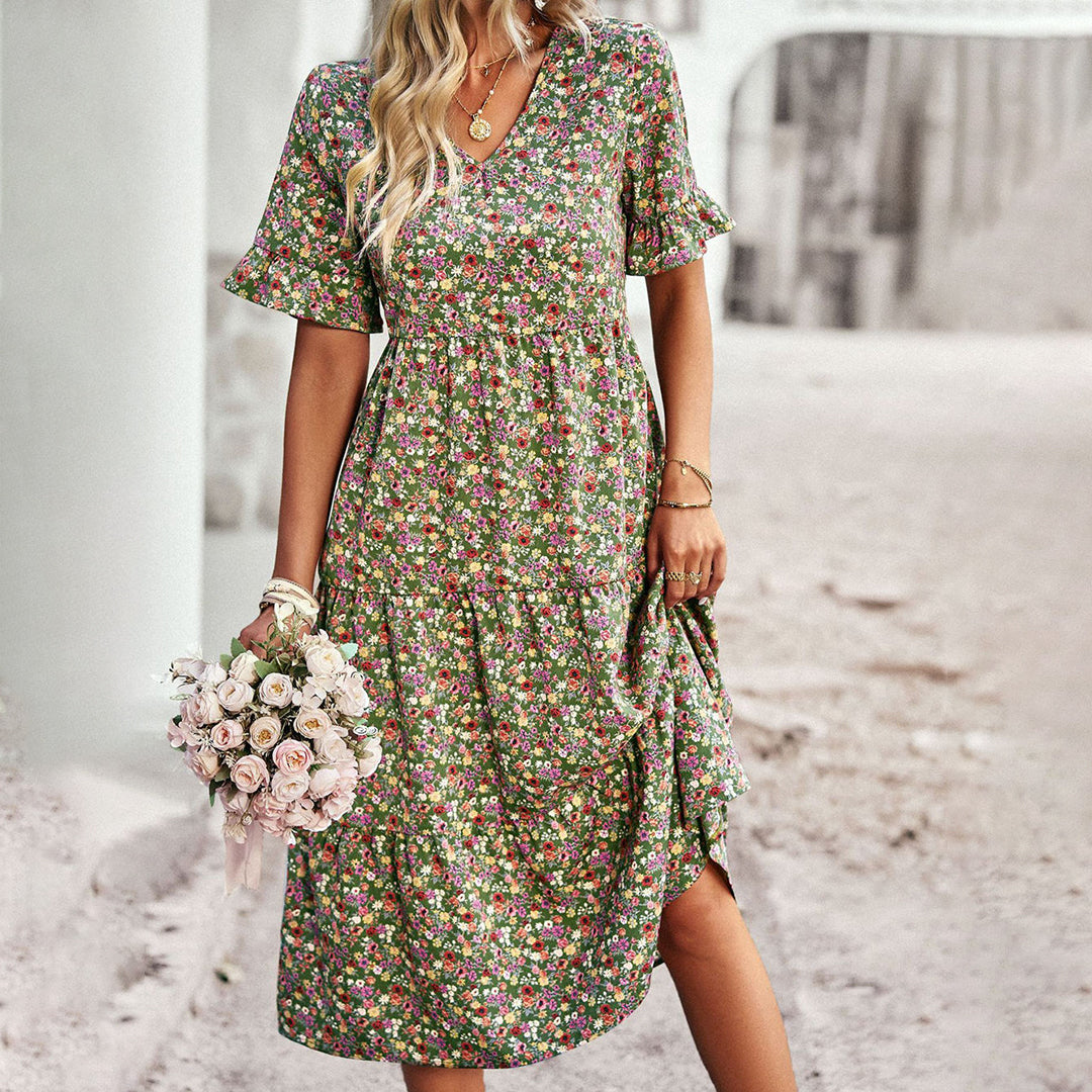 Été Chic | Robe d'Été Fleurie Femme en Tissu Léger | Élégance et Confort pour Toutes Occasions 3