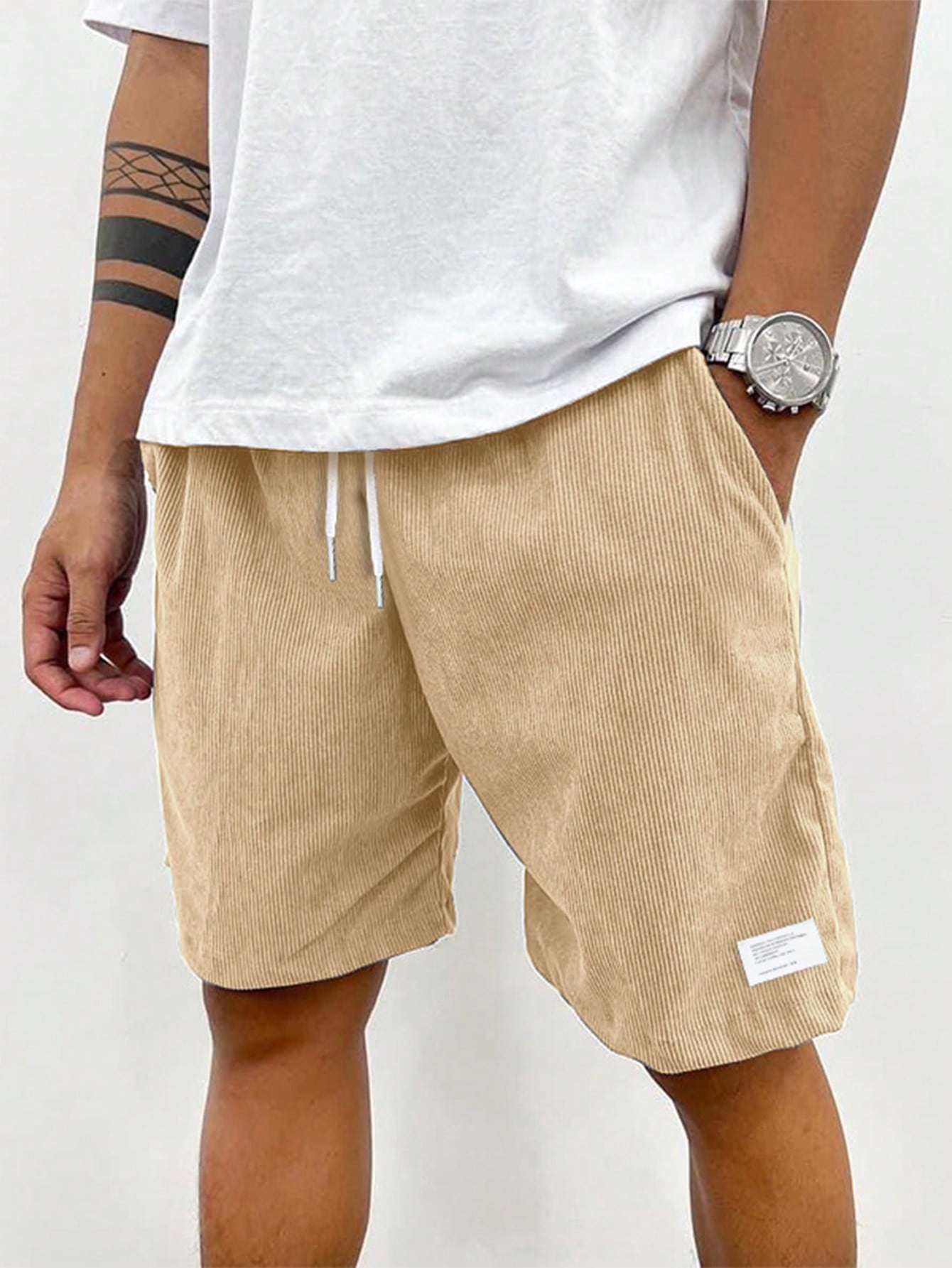 Lucas | Short Décontracté en Velours Côtelé pour Homme 3