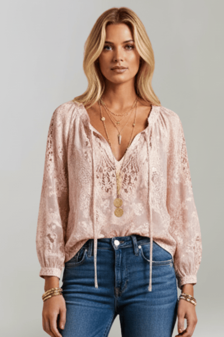 Mia | Chemisier Semi-Transparent Élégant avec Détails en Crochet 0