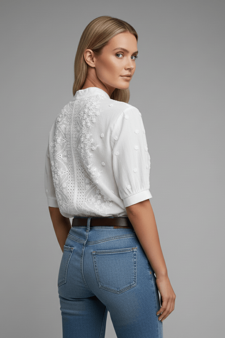 Mia | Élégante Blouse en Dentelle Brodée 2
