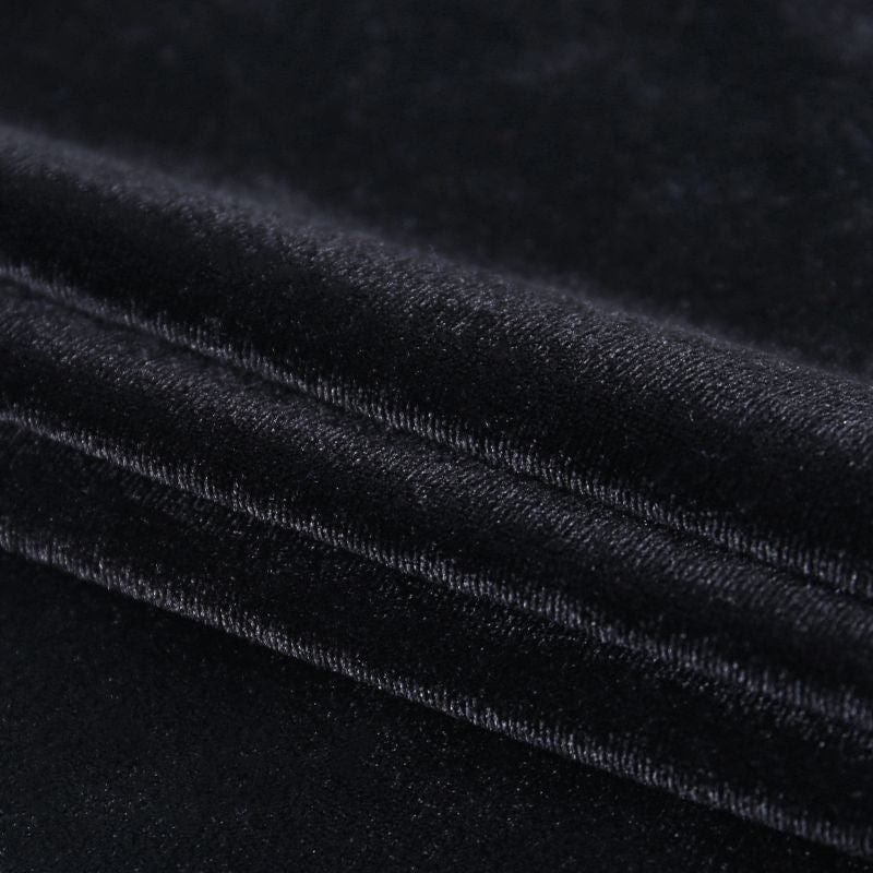 Petite-Robe-Noire-Velours