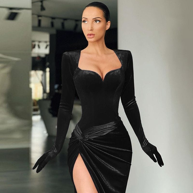 Robe-Longue-Noire-Velours