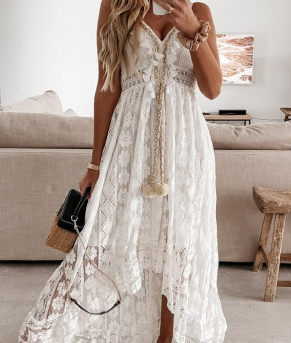 Robe-Slip Élégante avec Décolleté en V et Dentelle | Silhouette Flatteuse pour Confort et Style 1