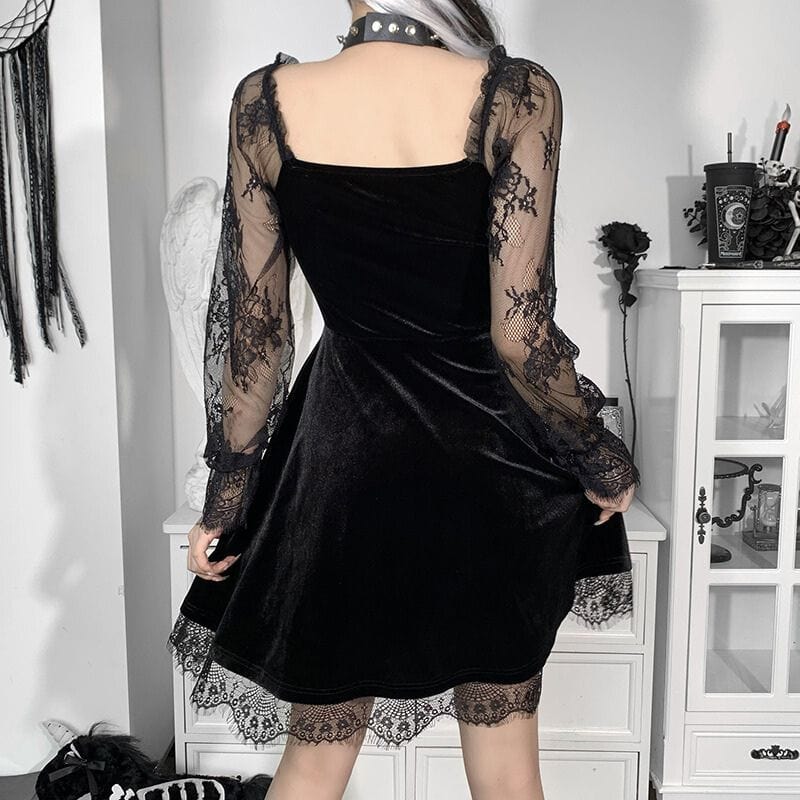 Robe-en-Velours-Noir