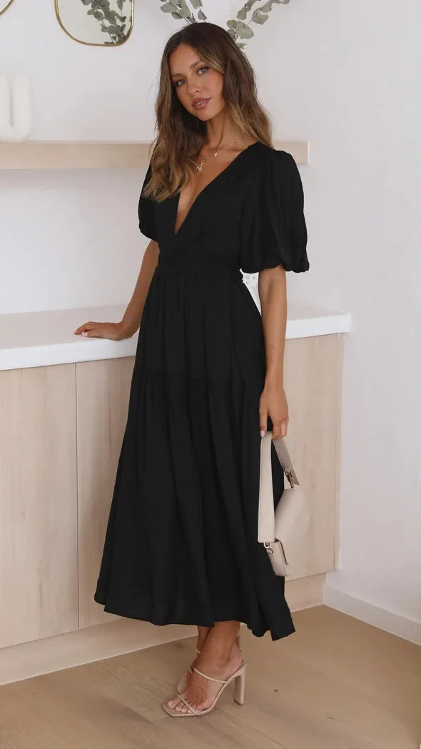 Robe Maxi Plissée Femme avec Taille Ceinturée - Élégance et Confort pour Journées Ensoleillées 1