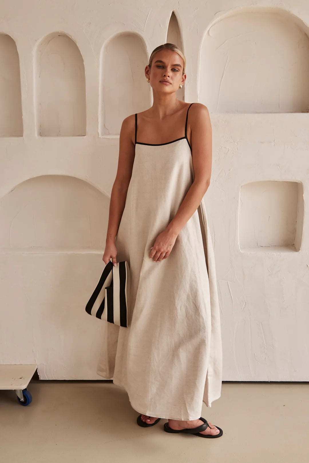 Sophie | Élégante Robe d'Été Longue Chic à Bretelles Spaghetti 1